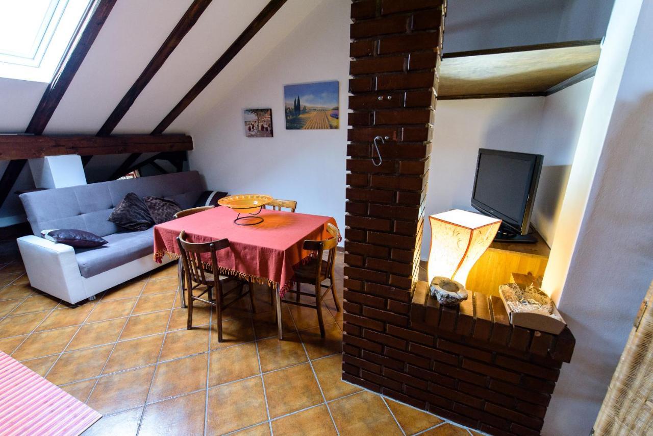 B&B Al Parco Volano Exterior photo